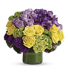 Purple sensation. An arrangement by Fresh Cut Bouquets.