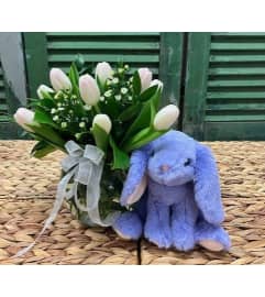 Easter Bunny Hop. An arrangement by Forest Florist.