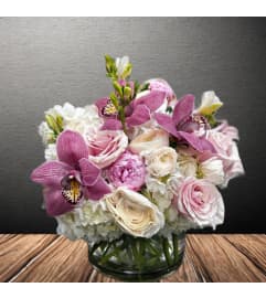 Amethyst Grace. An arrangement by Elegant Florist.