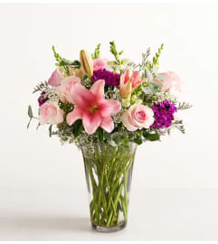 Marvelous Mom. An arrangement by Palmetto Gardens Florist.