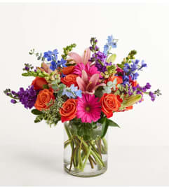 Garden Path. An arrangement by Susana's Flowers. Garden Path. An arrangement by Susana's Flowers.