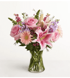 Always On My Mind Bouquet. An arrangement by Susana's Flowers.