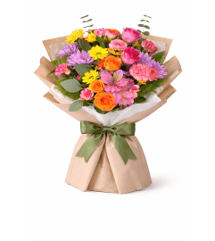 Spring–Summer Mix. An arrangement by La Bolsa Rosa. Spring–Summer Mix. An arrangement by La Bolsa Rosa.