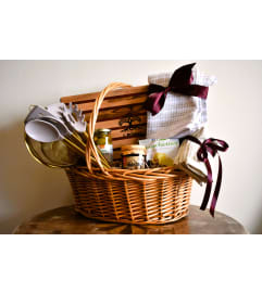 Chefs Table Gift Basket. An arrangement by Florist of the Northwoods.