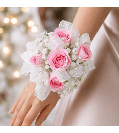 Wristlet. An arrangement by Floral Lady Design Studio LLC. Wristlet. An arrangement by Floral Lady Design Studio LLC.