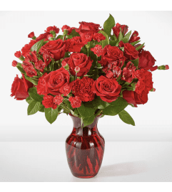 Valentine's Classic Red. An arrangement by Andreas Flowers Kissimmee.