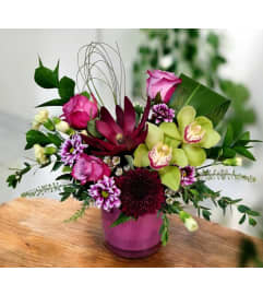 Berry Bliss. An arrangement by Avenue Florist.
