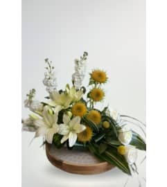 Summer Sympathies. An arrangement by Blossoms On The Trail. Summer Sympathies. An arrangement by Blossoms On The Trail.