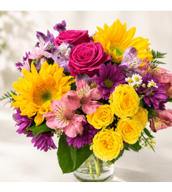 Sunlit Rose and Daisy Harmony. An arrangement by Floral Lady Design Studio LLC. Sunlit Rose and Daisy Harmony. An arrangement by Floral Lady Design Studio LLC.