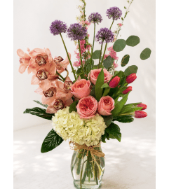 Rose and Allium Whisper. An arrangement by Floral Lady Design Studio LLC.