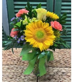 Sunny Heart Harmony. An arrangement by Forest Florist. Sunny Heart Harmony. An arrangement by Forest Florist.