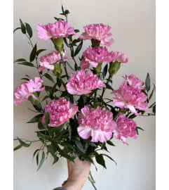 Sweet and Simple. An arrangement by Osborne Florist.