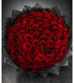 RAMO BUCHON. An arrangement by Daisy's Flower Shop. RAMO BUCHON. An arrangement by Daisy's Flower Shop.