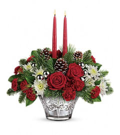 Teleflora's Sparkling Star Centerpiece. An arrangement by Pompano Beach Floral.
