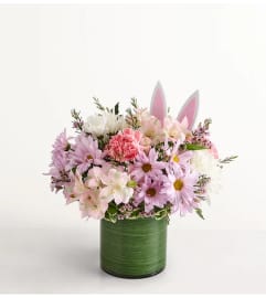 Peter's Delight. An arrangement by Sicola's Florist.