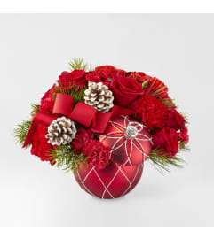 The FTD® Making Spirits Bright™ Bouquet. An arrangement by Flamingo Floral and Gifts.