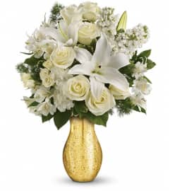 Teleflora's Dream with Me. An arrangement by Fabulous Flowers.