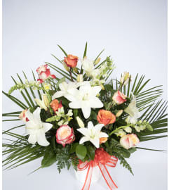 Your Memory. An arrangement by Erleene's Florist.