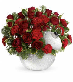 Teleflora's Shimmering Snow Bouquet. An arrangement by Artistic Way Flowers.