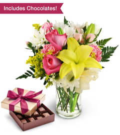 Sweet Pretty Petals Bundle. An arrangement by Jane's Floral Dreams.