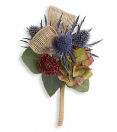 Midnight Wanderings Boutonniere. An arrangement by Sunrise Greenery.