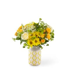 Hello Sunshine™ FTD Bouquet 2019. An arrangement by Ann's Flowers.