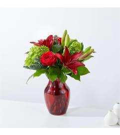 The Merry Days Bouquet. An arrangement by Country Cousins Flower Shop.