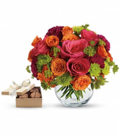 Smile for Me Gift Set. An arrangement by Fort Lauderdale Florist.