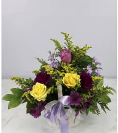 Wispy Meadow Air. An arrangement by Detas Heavenly Florist.