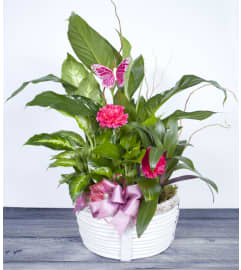 Touch of the Outdoors. An arrangement by Rancho Duarte Florist.