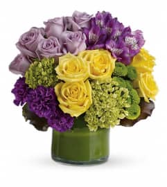 Simply Splendid Bouquet. An arrangement by Vivian Flowers.