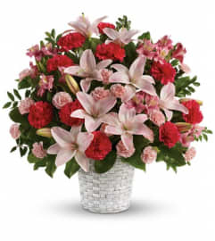 Sweet Sincerity. An arrangement by Wasaga Flowers.