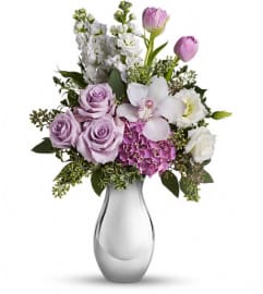 Teleflora's Breathless Bouquet. An arrangement by Vivian Flowers.