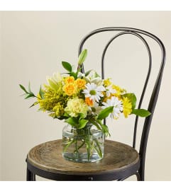 Lemonade Bouquet. An arrangement by Mt. Scott Flowers.