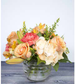 Sun Kissed Peach. An arrangement by Rancho Duarte Florist.
