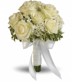 Lacy Rose Bouquet. An arrangement by Vivian Flowers.