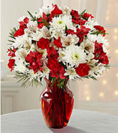 Christmas Spirit bouquet. An arrangement by Top Flower Designers. Christmas Spirit bouquet. An arrangement by Top Flower Designers.