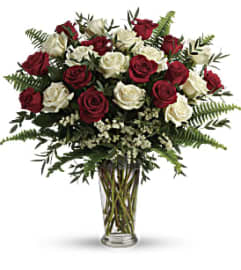 Yours Truly Bouquet. An arrangement by Wasaga Flowers.
