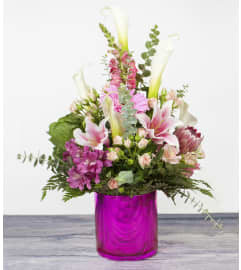 Yours Truly. An arrangement by Alexa's Flowers.
