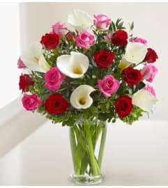 Everlasting Love™. An arrangement by Susana's Flowers.