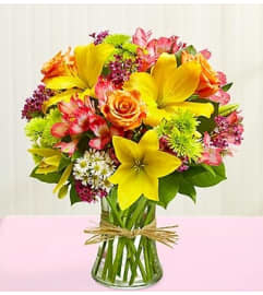 Vase Arrangement for Sympathy. An arrangement by Blessing and Blooms Florist.