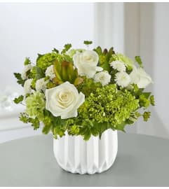 Simple Sophistication™ Bouquet. An arrangement by 1800flowers Encinitas.