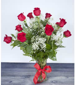 A True Classic. An arrangement by Rancho Duarte Florist.
