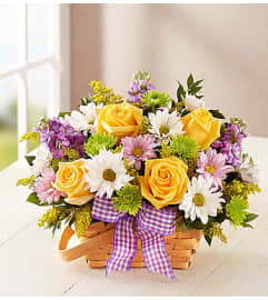 Country Charm. An arrangement by Susana's Flowers.