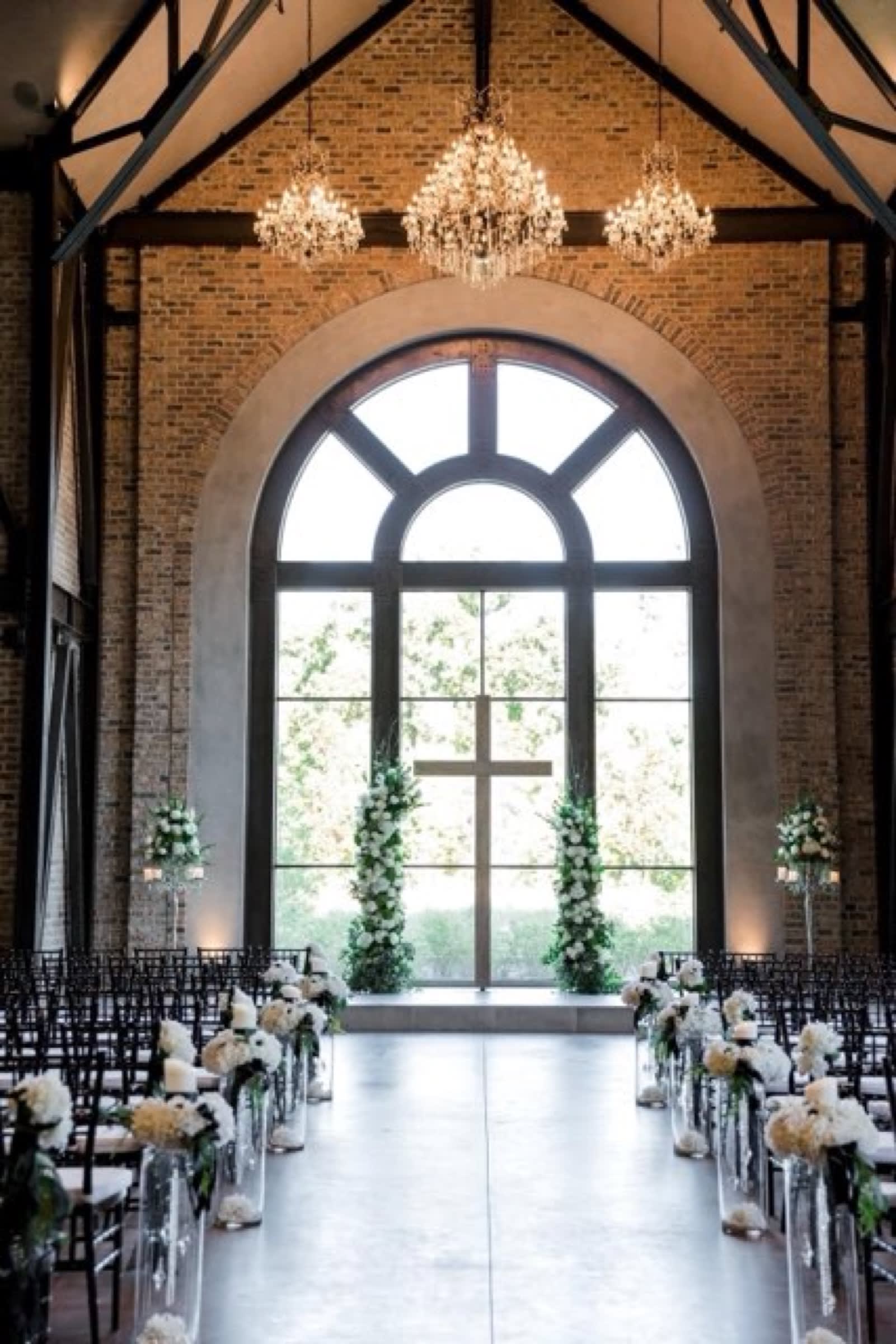Wedding flowers by Sicola's Florist