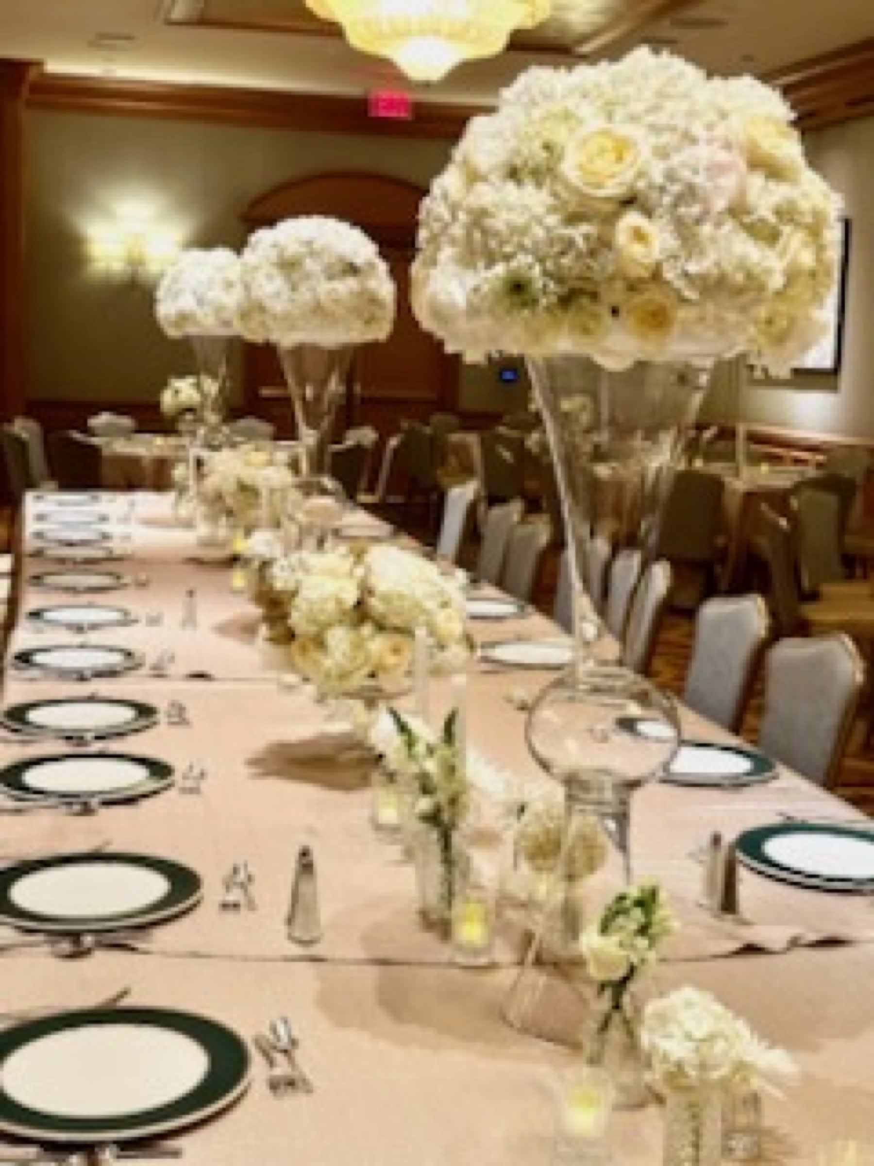 Wedding flowers by Sicola's Florist