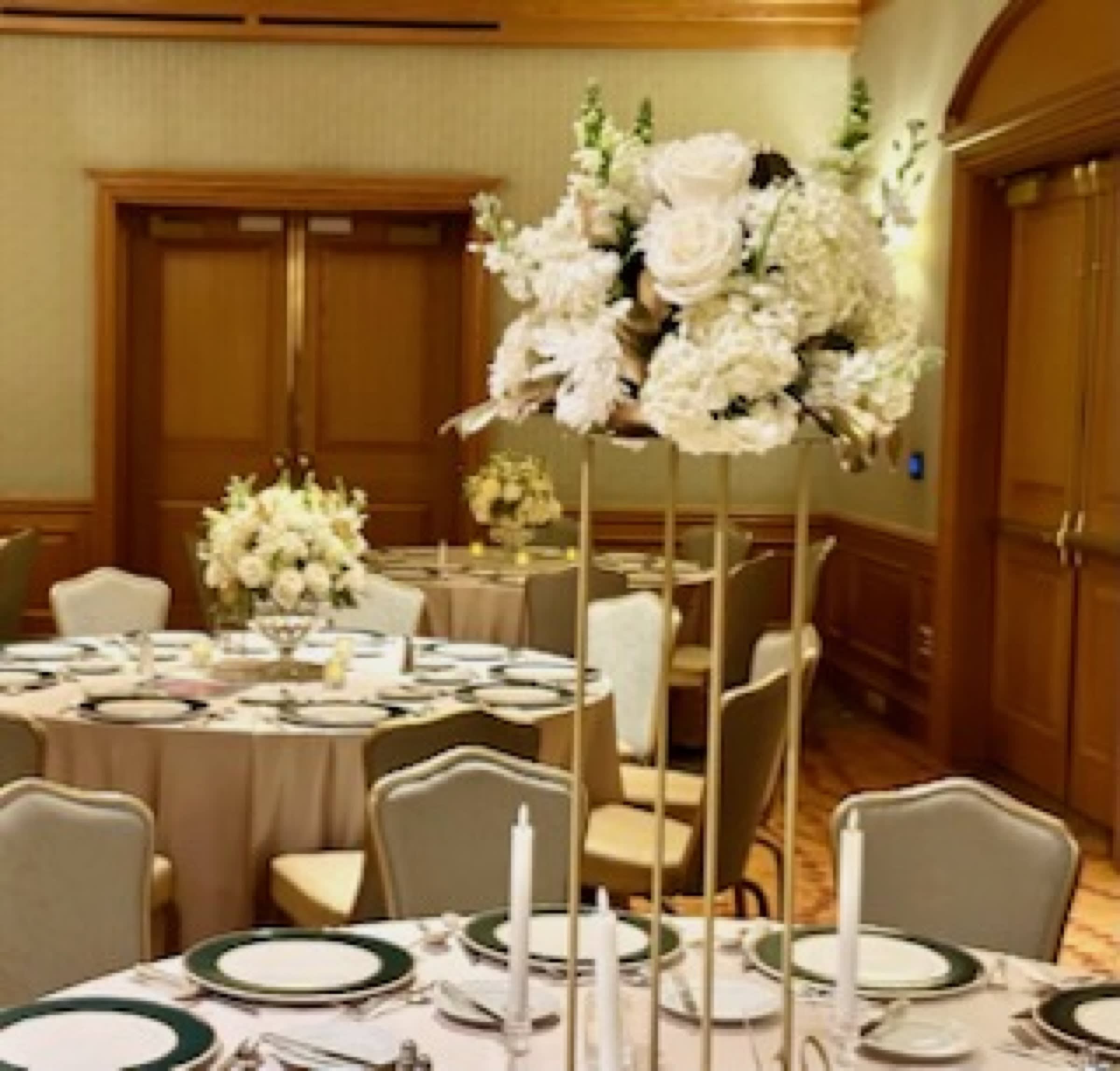 Wedding flowers by Sicola's Florist