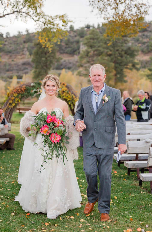 Wedding table centerpiece by Bayfield Blooms in Bayfield CO