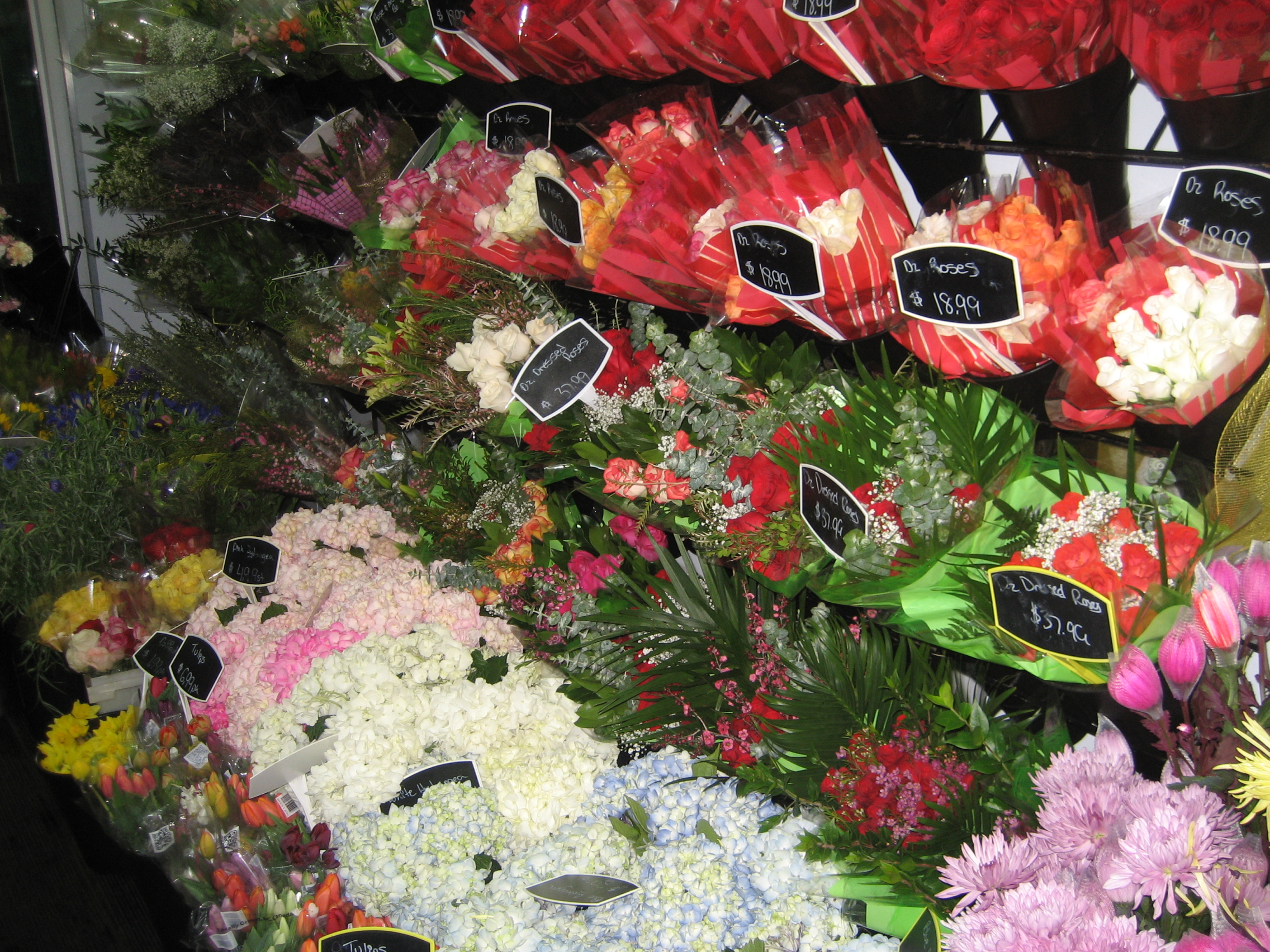 About Edmonton Flowers Ltd Reviews, Hours & Delivery in Edmonton AB