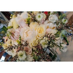 Blush and ivory bouquet Award: Blush and ivory bouquet